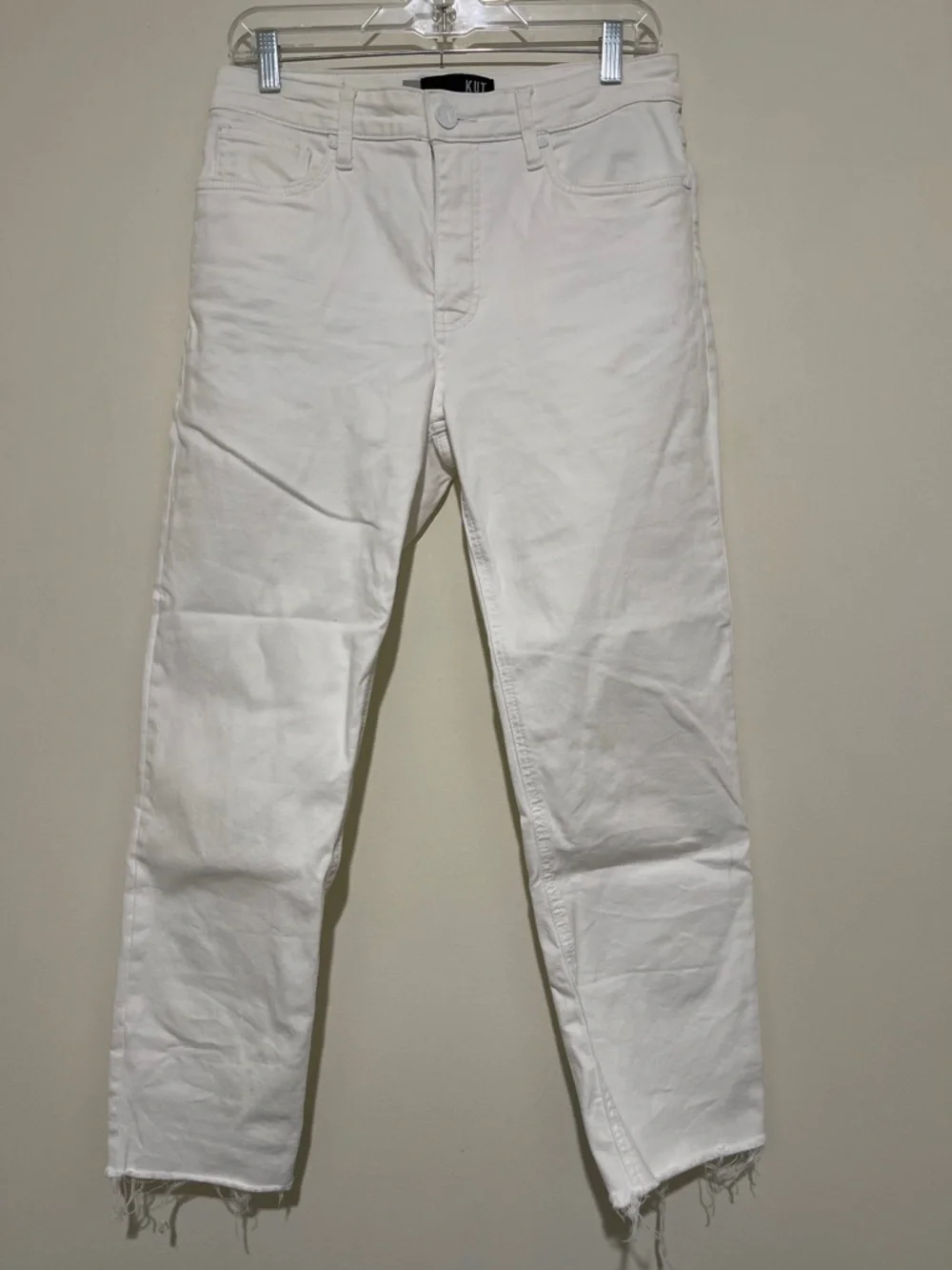 NWOT Kut from the Kloth White Women’s Slim Straight Jeans Size 6 - Picture 1 of 4